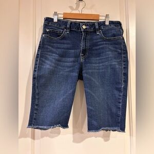 True Religion Women's Blue Jean Denim Riley Mid-rise Bermuda Shorts - like new!